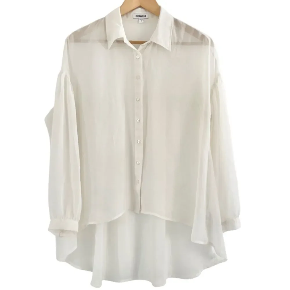 𝅺EXPRESS Sheer Hi Lo Button Down Pleated Tunic Blouse Size Small - Picture 2 of 7